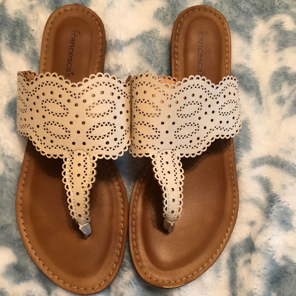 Francesca’s Roxette flip flop sandals size 10